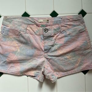 Route 66 Women's Multicolor Jean Shorts